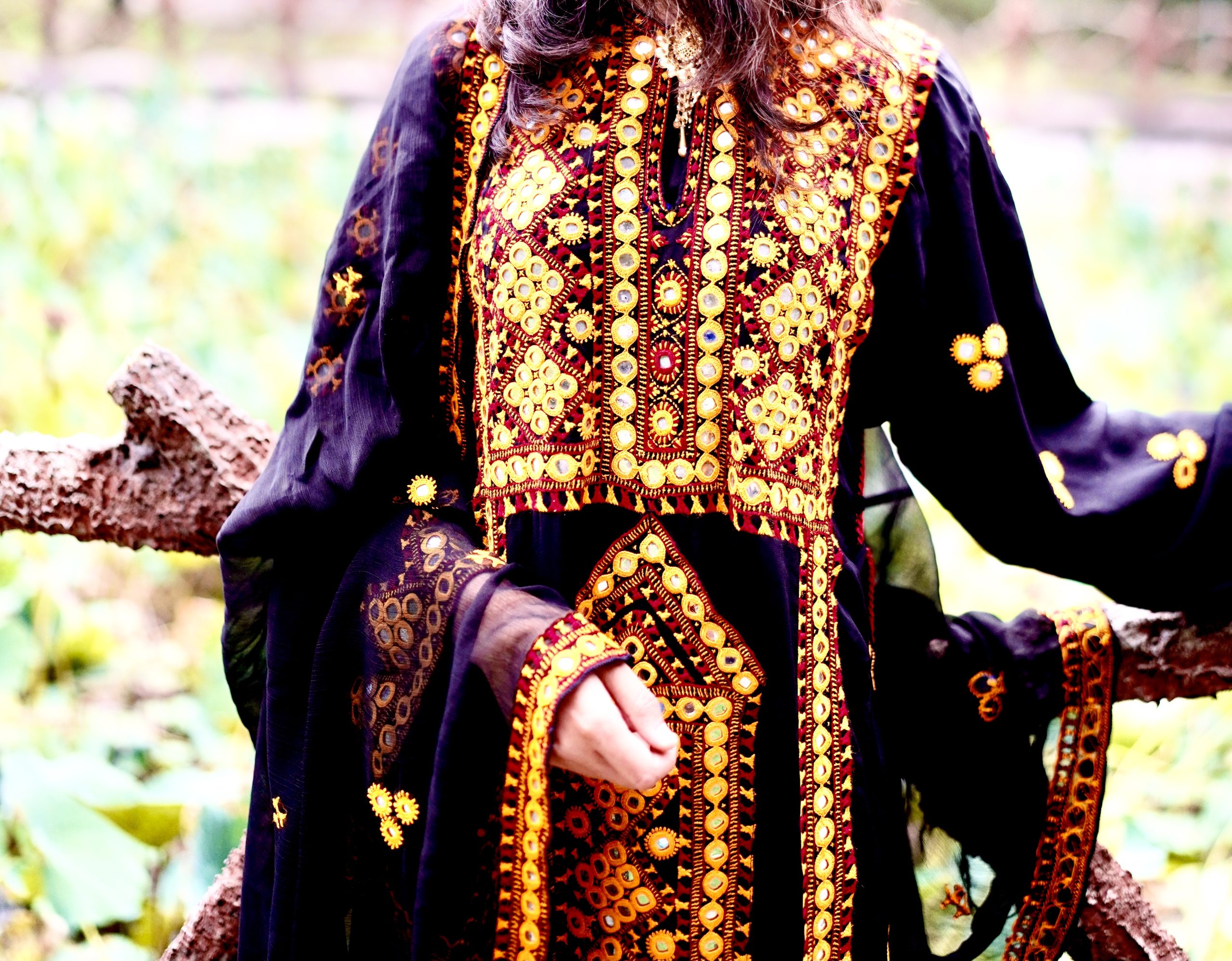 Black Traditional Dress - Image 5